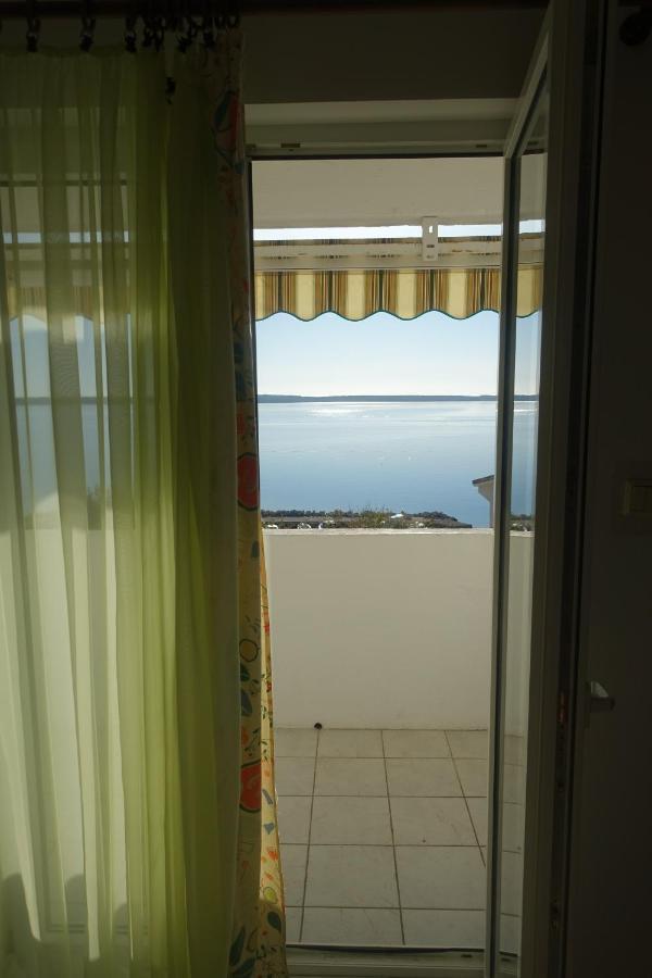 Apartments Galeb Rtina Εξωτερικό φωτογραφία