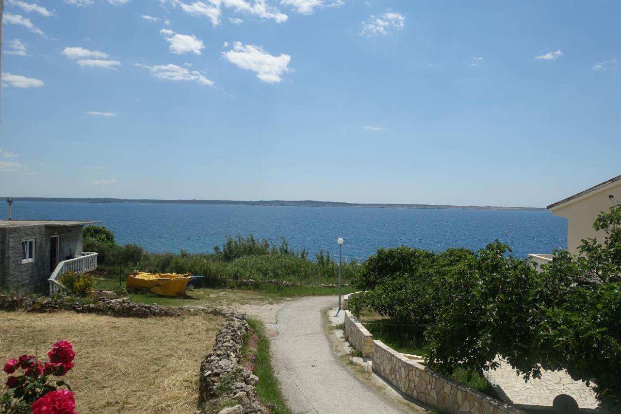 Apartments Galeb Rtina Εξωτερικό φωτογραφία