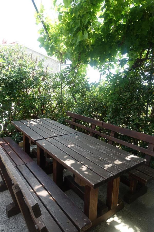 Apartments Galeb Rtina Εξωτερικό φωτογραφία