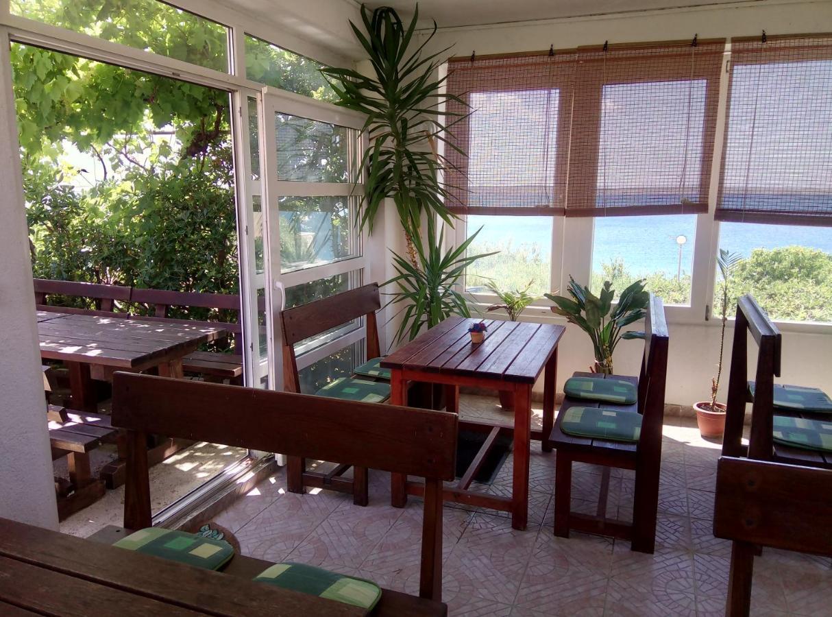 Apartments Galeb Rtina Εξωτερικό φωτογραφία
